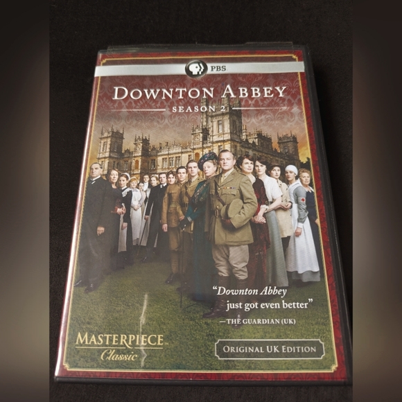 Downton Abbey Season 2 - Picture 1 of 1